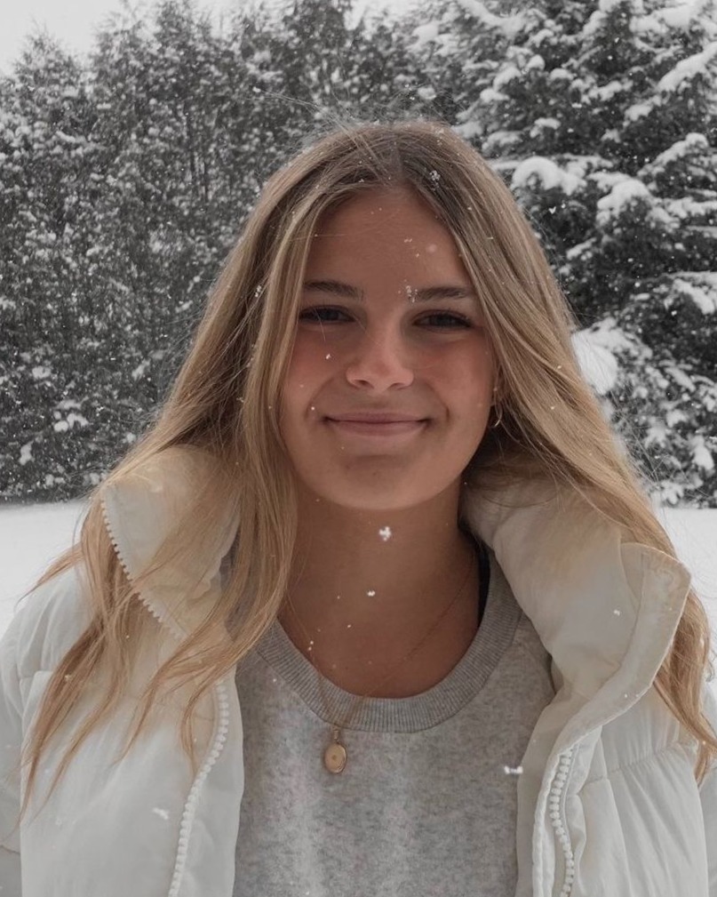 Olivia Rourke_Portrait (1)