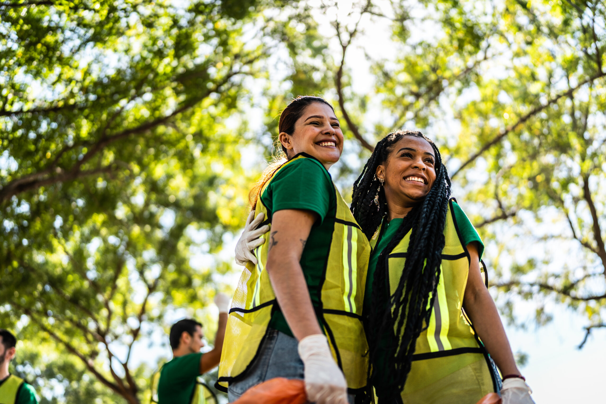 Recyclers women celebration after cleaning the public park